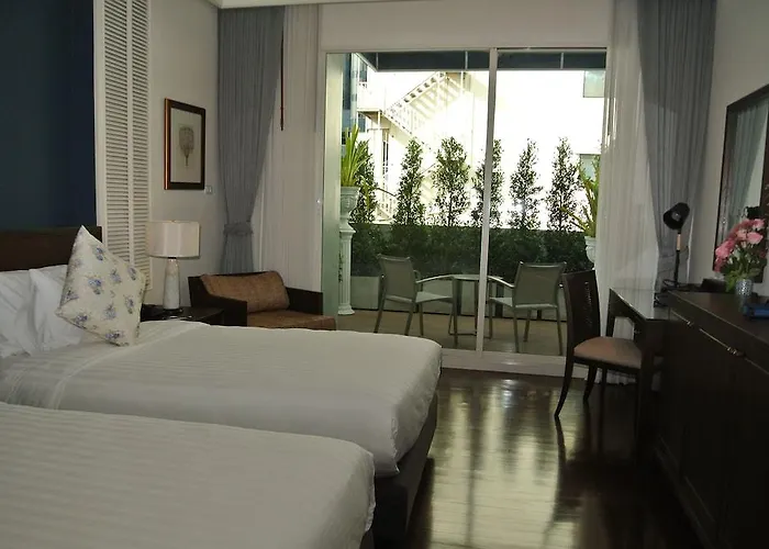 The Rose Residence, 4*